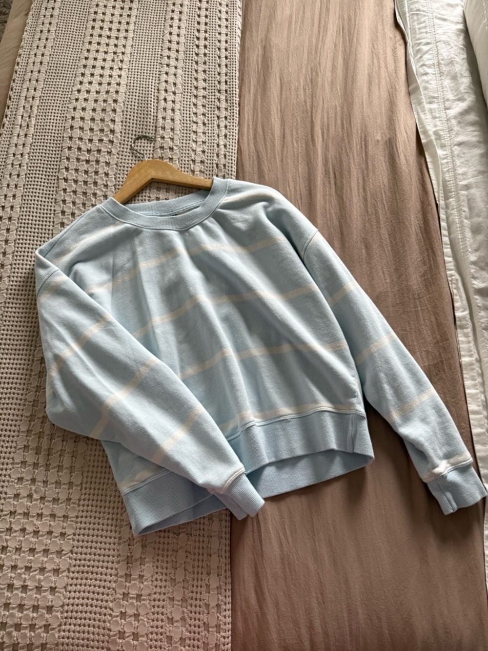 all in motion Light Blue and White Striped Sweatshirt Size M